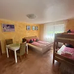 Lelila - Ex Gaestehaus Milella 4* Rust