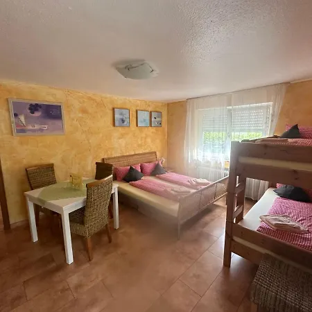 Lelila - Ex Gaestehaus Milella 3* Руст