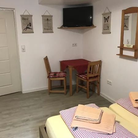 Lelila - Ex Gaestehaus Milella בית הארחה 4*