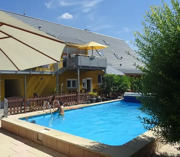 Lelila - Ex Gaestehaus Milella ゲストハウス