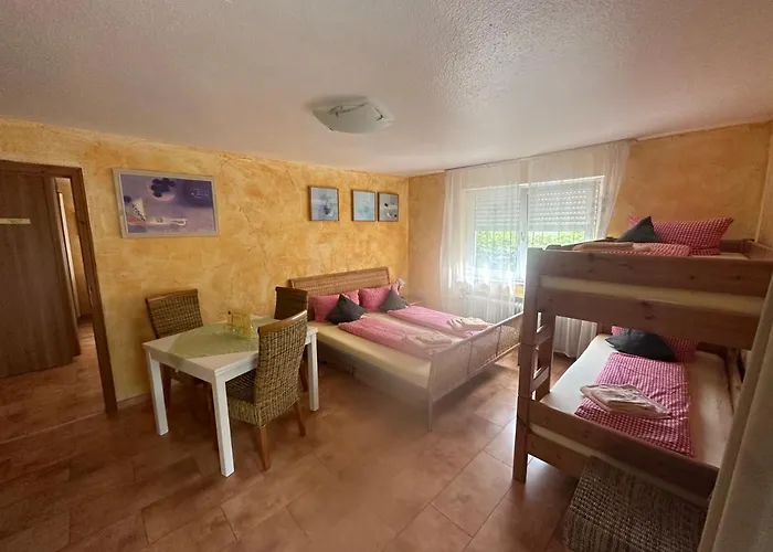 Lelila - Ex Gaestehaus Milella 4* ルスト