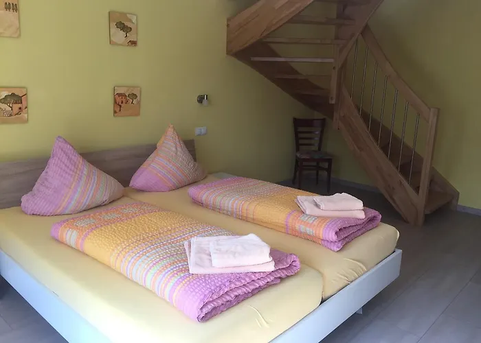 ゲストハウス Lelila - Ex Gaestehaus Milella ルスト