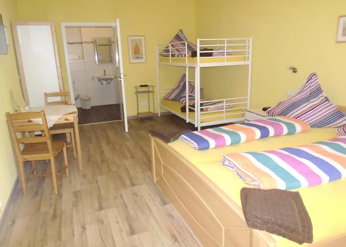 Lelila - Ex Gaestehaus Milella ゲストハウス