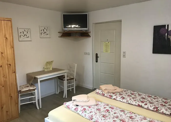 Lelila - Ex Gaestehaus Milella ゲストハウス